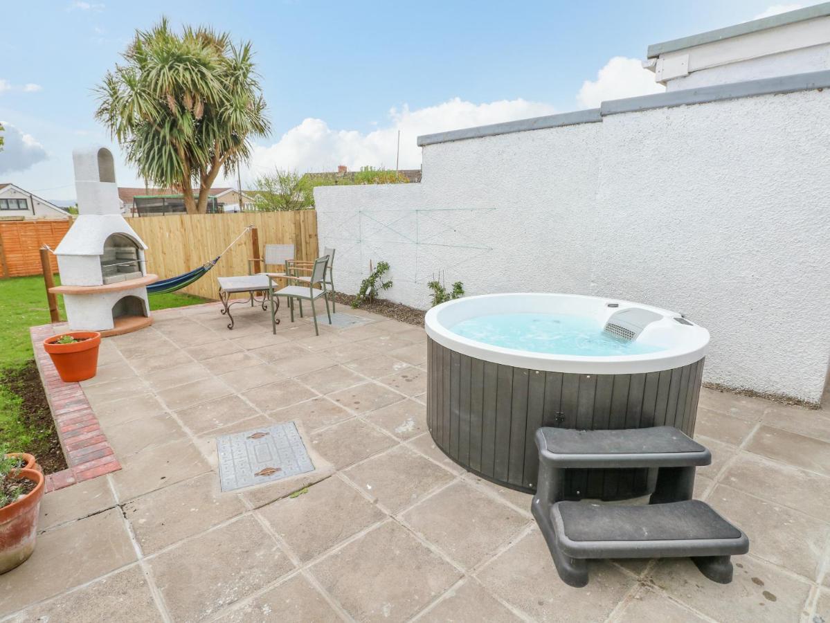 54 Pencoed Road Βίλα Burry Port Εξωτερικό φωτογραφία