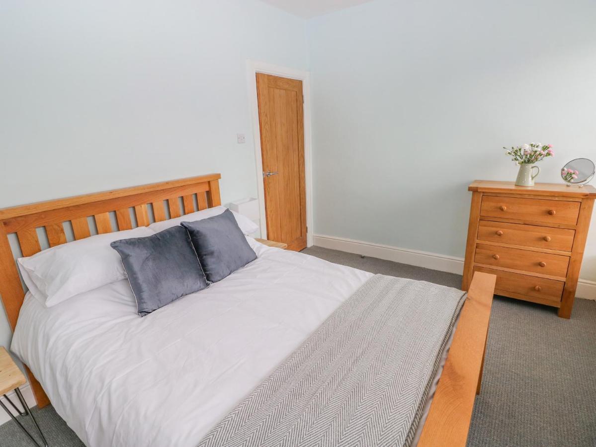 54 Pencoed Road Βίλα Burry Port Εξωτερικό φωτογραφία